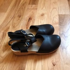 Sven Clogs size 41